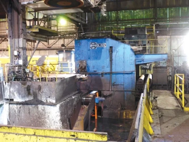 Photo #9 of EVRAZ CLAYMONT STEEL - COMPLETE 500,000TPY 160" STEEL PLATE MELTING, SLAB CASTING & PLATE ROLLING FACILITY - DAY# 1