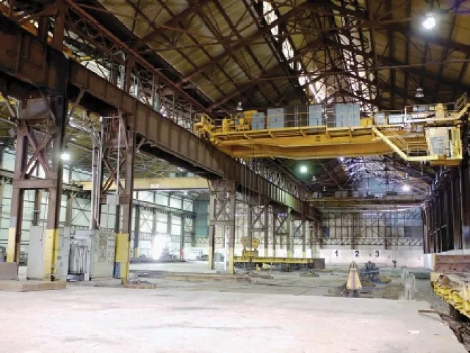 Photo #11 of EVRAZ CLAYMONT STEEL - COMPLETE 500,000TPY 160" STEEL PLATE MELTING, SLAB CASTING & PLATE ROLLING FACILITY - DAY# 1