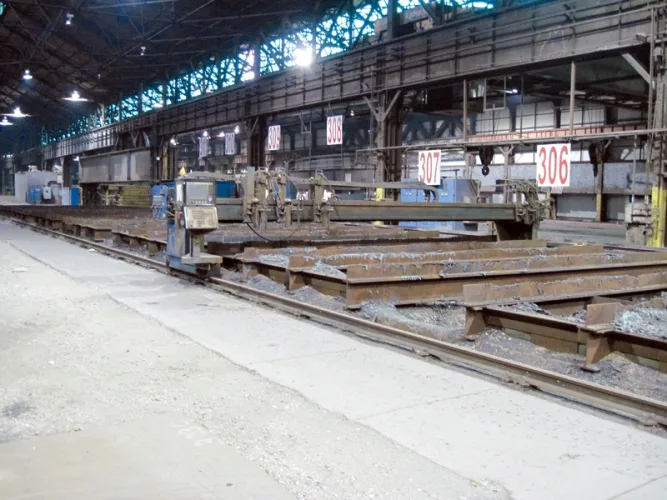 Photo #61 of EVRAZ CLAYMONT STEEL - COMPLETE 500,000TPY 160" STEEL PLATE MELTING, SLAB CASTING & PLATE ROLLING FACILITY - DAY# 1