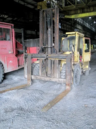 Photo #65 of EVRAZ CLAYMONT STEEL - COMPLETE 500,000TPY 160" STEEL PLATE MELTING, SLAB CASTING & PLATE ROLLING FACILITY - DAY# 1