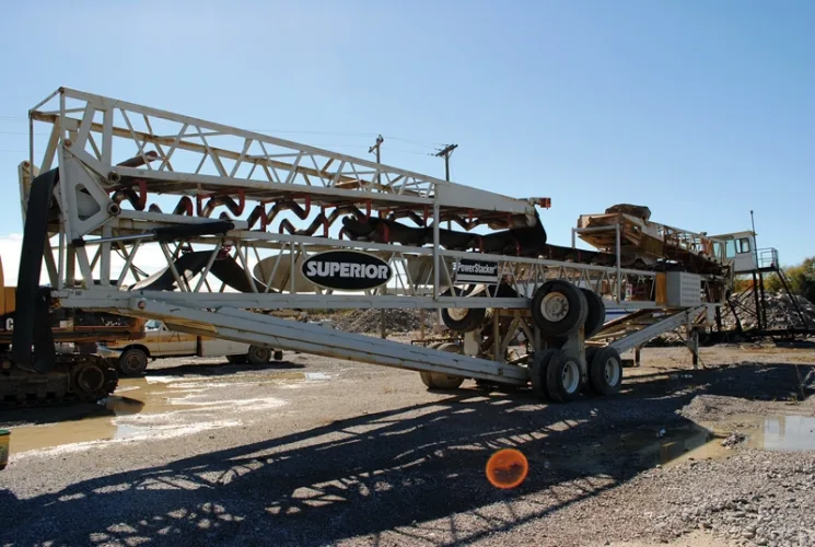 Photo #22 of LIMESTONE REDBAY AGGREGATES: COMPLETE AGGREGATE SCREENING PLANT WITH CONVEYORS
