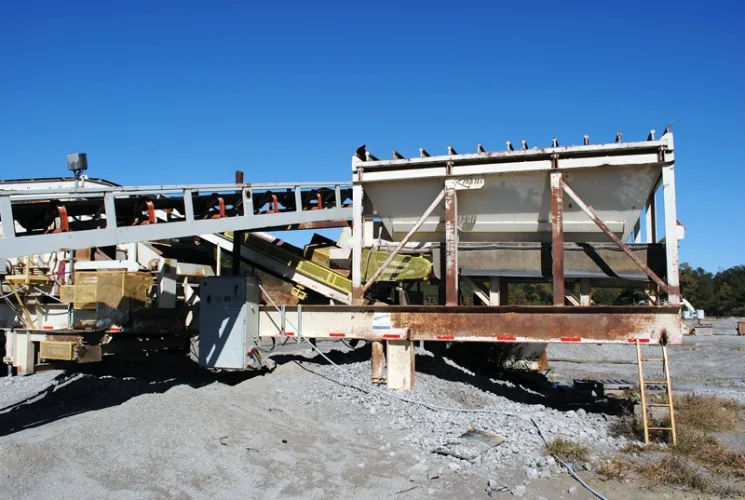Photo #39 of LIMESTONE REDBAY AGGREGATES: COMPLETE AGGREGATE SCREENING PLANT WITH CONVEYORS