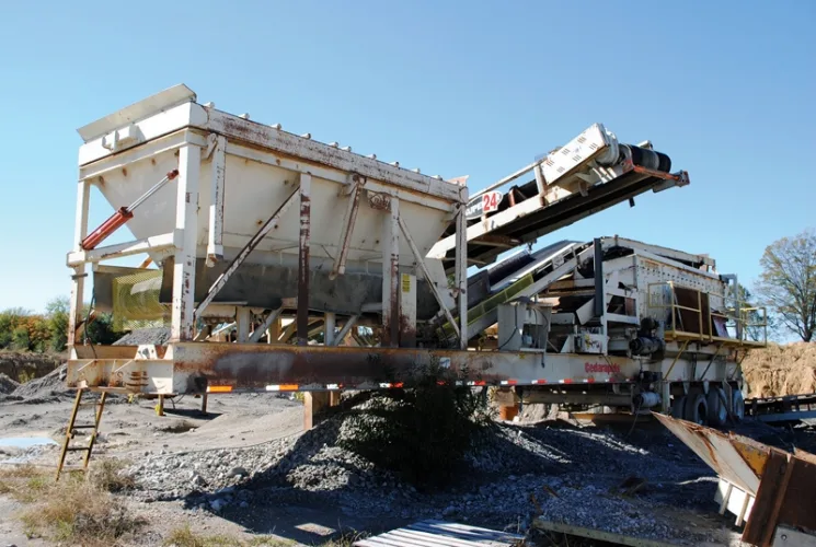 Photo #41 of LIMESTONE REDBAY AGGREGATES: COMPLETE AGGREGATE SCREENING PLANT WITH CONVEYORS