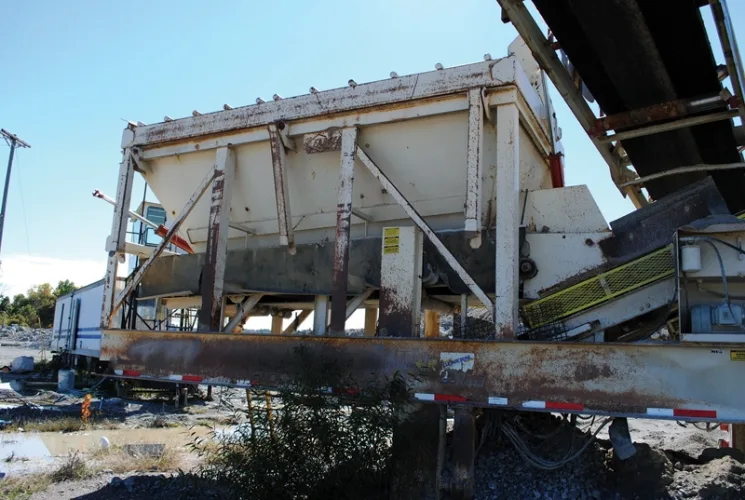 Photo #42 of LIMESTONE REDBAY AGGREGATES: COMPLETE AGGREGATE SCREENING PLANT WITH CONVEYORS