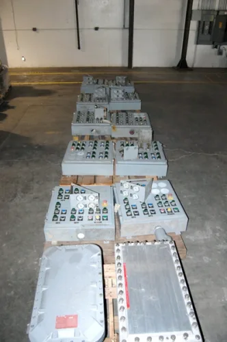 Photo #6 of ABSOLUTE AUCTION - EQUIPMENT OF MAJOR DEFENSE CONTRACTOR
