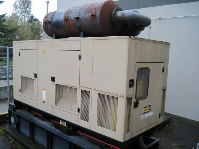 Photo #12 of EXTREMELY LATE MODEL MEDICAL FACILITY ASSETS, FEATURING: 500KW CAT GENERATOR, SIEMENS WATER FILTRATION SYSTEMS, EVAPCO & CARRIER TOWERS & CHILLERS, AIR COMPRESSORS, BOILERS, OVENS, FREEZERS, STRETCH WRAPPER & MORE.