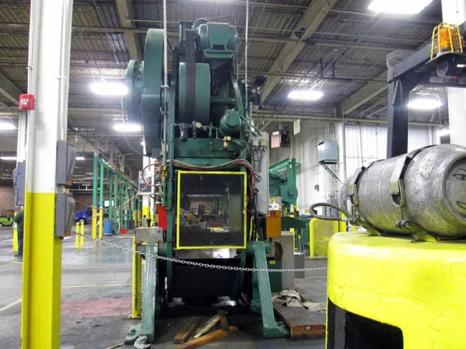 Photo #4 of SURPLUS ASSETS OF AN OEM SUPPLIER