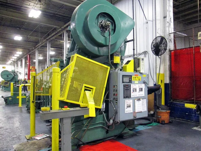 Photo #9 of SURPLUS ASSETS OF AN OEM SUPPLIER