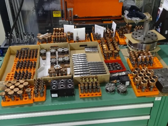 Photo #8 of CINRAM - LATE MODEL CNC TOOL ROOM EQUIPMENT, LARGE PLASTIC INJECTION MOULDING OPERATION AND ALL SUPPORT AND WAREHOUSE EQUIPMENT FROM A 400,00 SQ' FACILITY
