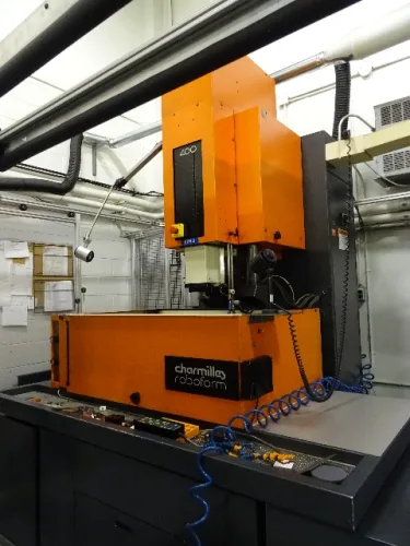 Photo #16 of CINRAM - LATE MODEL CNC TOOL ROOM EQUIPMENT, LARGE PLASTIC INJECTION MOULDING OPERATION AND ALL SUPPORT AND WAREHOUSE EQUIPMENT FROM A 400,00 SQ' FACILITY