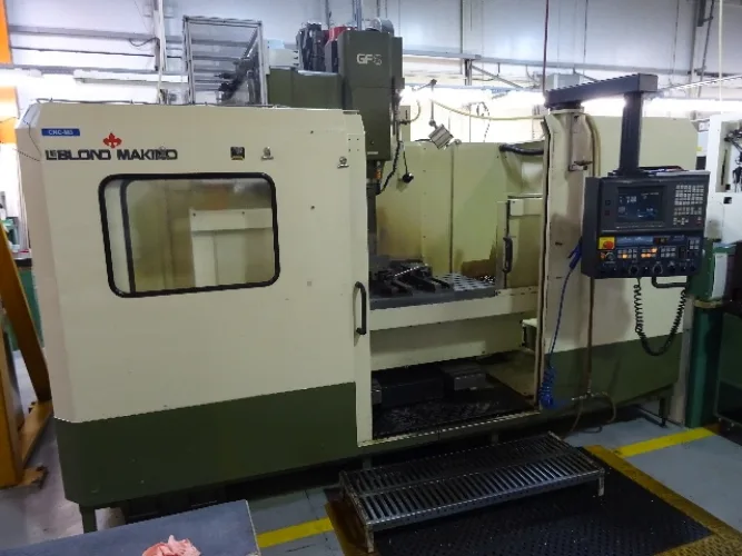 Photo #40 of CINRAM - LATE MODEL CNC TOOL ROOM EQUIPMENT, LARGE PLASTIC INJECTION MOULDING OPERATION AND ALL SUPPORT AND WAREHOUSE EQUIPMENT FROM A 400,00 SQ' FACILITY