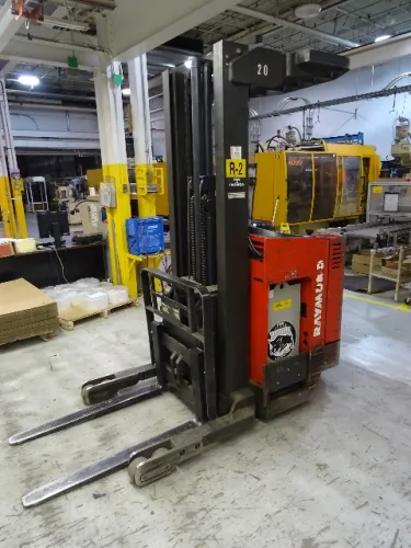 Photo #76 of CINRAM - LATE MODEL CNC TOOL ROOM EQUIPMENT, LARGE PLASTIC INJECTION MOULDING OPERATION AND ALL SUPPORT AND WAREHOUSE EQUIPMENT FROM A 400,00 SQ' FACILITY
