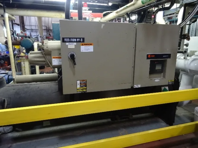 Photo #94 of CINRAM - LATE MODEL CNC TOOL ROOM EQUIPMENT, LARGE PLASTIC INJECTION MOULDING OPERATION AND ALL SUPPORT AND WAREHOUSE EQUIPMENT FROM A 400,00 SQ' FACILITY