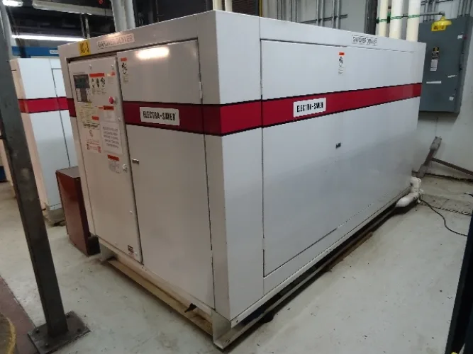 Photo #99 of CINRAM - LATE MODEL CNC TOOL ROOM EQUIPMENT, LARGE PLASTIC INJECTION MOULDING OPERATION AND ALL SUPPORT AND WAREHOUSE EQUIPMENT FROM A 400,00 SQ' FACILITY