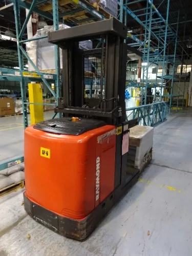 Photo #122 of CINRAM - LATE MODEL CNC TOOL ROOM EQUIPMENT, LARGE PLASTIC INJECTION MOULDING OPERATION AND ALL SUPPORT AND WAREHOUSE EQUIPMENT FROM A 400,00 SQ' FACILITY