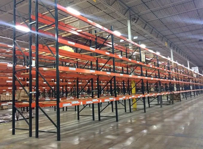Photo #1 of FORMER ASSETS OF SEARS HOLDING CORP. - DISTRIBUTION CENTER - FORKLIFTS & MATERIAL HANDLING EQUIPMENT