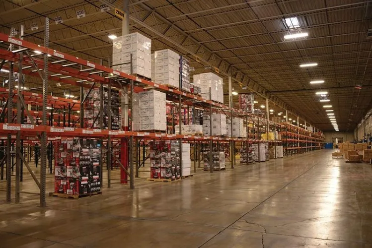Photo #12 of FORMER ASSETS OF SEARS HOLDING CORP. - DISTRIBUTION CENTER - FORKLIFTS & MATERIAL HANDLING EQUIPMENT