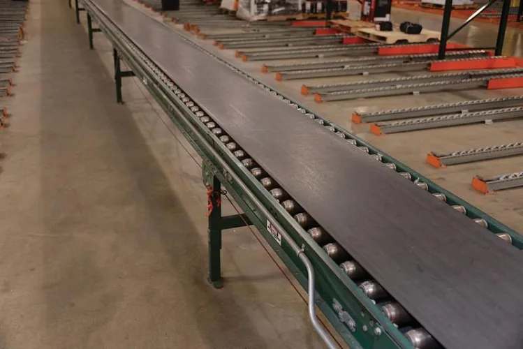 Photo #31 of FORMER ASSETS OF SEARS HOLDING CORP. - DISTRIBUTION CENTER - FORKLIFTS & MATERIAL HANDLING EQUIPMENT