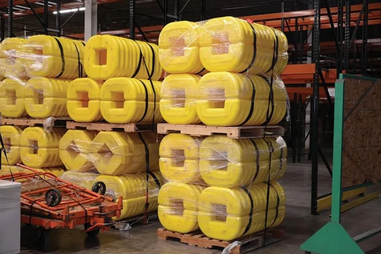 Photo #55 of FORMER ASSETS OF SEARS HOLDING CORP. - DISTRIBUTION CENTER - FORKLIFTS & MATERIAL HANDLING EQUIPMENT