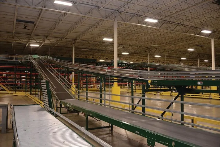 Photo #21 of FORMER ASSETS OF SEARS HOLDING CORP.: (2) FACILITIES TOTALING 1,400,000 SF DISTRIBUTION CENTERS - MATERIAL HANDLING