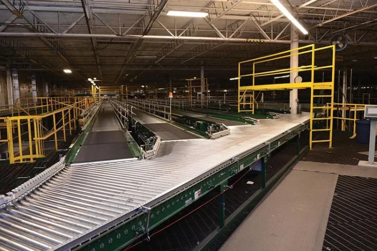 Photo #23 of FORMER ASSETS OF SEARS HOLDING CORP.: (2) FACILITIES TOTALING 1,400,000 SF DISTRIBUTION CENTERS - MATERIAL HANDLING