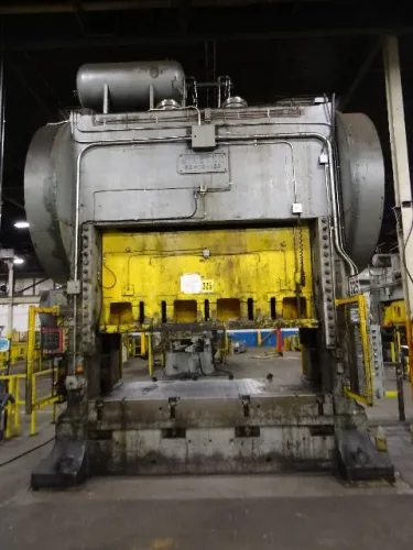 Photo #5 of COMPLETE PLANT CLOSURE OF ELECTROLUX CANADA CORP - 750,000 SQ FT PLANT FEATURING: OVER 40 STRAIGHT SIDE PRESSES TO 600 TON CAPACITY, HYDRAULIC PRESSES TO 600-TON CAPACITY, SERVO PRESS FEED LINES & MUCH MORE
