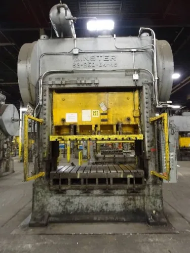 Photo #21 of COMPLETE PLANT CLOSURE OF ELECTROLUX CANADA CORP - 750,000 SQ FT PLANT FEATURING: OVER 40 STRAIGHT SIDE PRESSES TO 600 TON CAPACITY, HYDRAULIC PRESSES TO 600-TON CAPACITY, SERVO PRESS FEED LINES & MUCH MORE