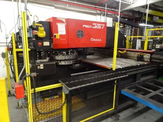 Photo #115 of COMPLETE PLANT CLOSURE OF ELECTROLUX CANADA CORP - 750,000 SQ FT PLANT FEATURING: OVER 40 STRAIGHT SIDE PRESSES TO 600 TON CAPACITY, HYDRAULIC PRESSES TO 600-TON CAPACITY, SERVO PRESS FEED LINES & MUCH MORE