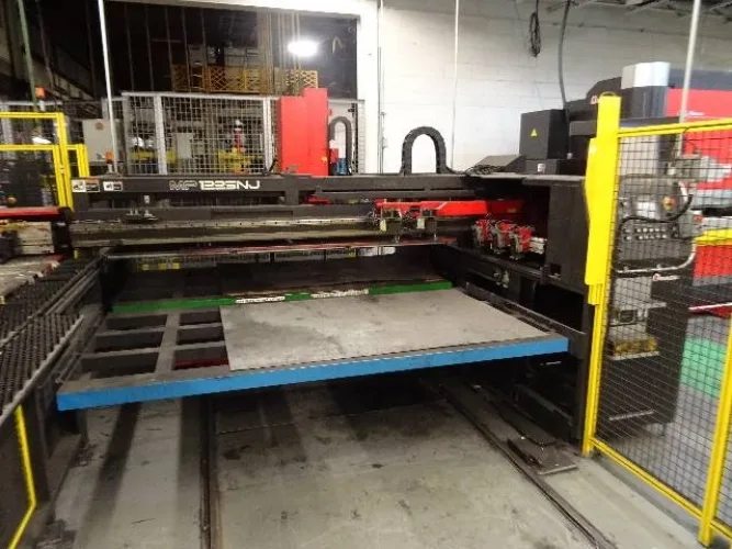 Photo #116 of COMPLETE PLANT CLOSURE OF ELECTROLUX CANADA CORP - 750,000 SQ FT PLANT FEATURING: OVER 40 STRAIGHT SIDE PRESSES TO 600 TON CAPACITY, HYDRAULIC PRESSES TO 600-TON CAPACITY, SERVO PRESS FEED LINES & MUCH MORE