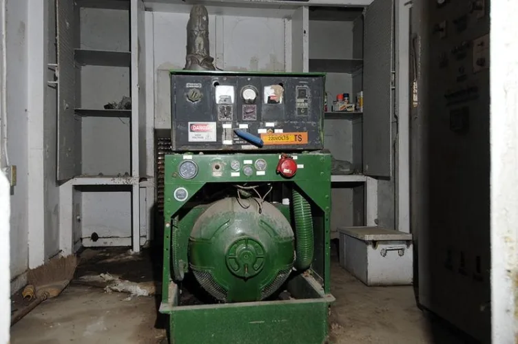 Photo #82 of MCDERMOTT INC.: FEATURING: RARE, HIGH QUALITY MARINE SERVICE EQUIPMENT; WINCHES; (2) RECONDITIONED AMERICAN 125 T. CRAWLER CRANES; PIPELINE SERVICE EQUIPMENT; FABRICATION & WELDING EQUIPMENT; ROLLING STOCK & MUCH MORE!