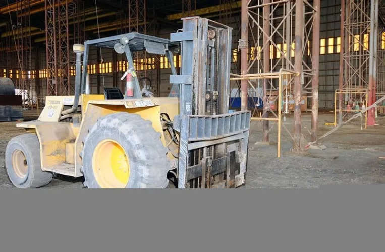 Photo #86 of MCDERMOTT INC.: FEATURING: RARE, HIGH QUALITY MARINE SERVICE EQUIPMENT; WINCHES; (2) RECONDITIONED AMERICAN 125 T. CRAWLER CRANES; PIPELINE SERVICE EQUIPMENT; FABRICATION & WELDING EQUIPMENT; ROLLING STOCK & MUCH MORE!