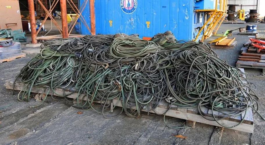 Photo #88 of MCDERMOTT INC.: FEATURING: RARE, HIGH QUALITY MARINE SERVICE EQUIPMENT; WINCHES; (2) RECONDITIONED AMERICAN 125 T. CRAWLER CRANES; PIPELINE SERVICE EQUIPMENT; FABRICATION & WELDING EQUIPMENT; ROLLING STOCK & MUCH MORE!
