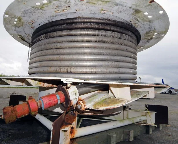 Photo #137 of MCDERMOTT INC.: FEATURING: RARE, HIGH QUALITY MARINE SERVICE EQUIPMENT; WINCHES; (2) RECONDITIONED AMERICAN 125 T. CRAWLER CRANES; PIPELINE SERVICE EQUIPMENT; FABRICATION & WELDING EQUIPMENT; ROLLING STOCK & MUCH MORE!
