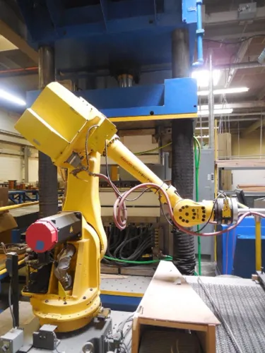 Photo #4 of BY ORDER OF US BANKRUPTCY COURT CASE #14-59743 - TROY TOOLING TECHNOLOGIES, LLC, FEATURING:  (2) TARUS CNC 3 AXIS MILLS, HYDRAULIC PRESSES, ROBOTS, TARUS CMM, MIXERS, ELECTRIC OVENS & FURNACES, TOOL ROOM EQUIPMENT & MUCH MORE