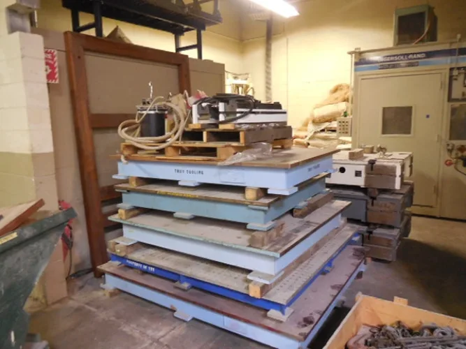 Photo #20 of BY ORDER OF US BANKRUPTCY COURT CASE #14-59743 - TROY TOOLING TECHNOLOGIES, LLC, FEATURING:  (2) TARUS CNC 3 AXIS MILLS, HYDRAULIC PRESSES, ROBOTS, TARUS CMM, MIXERS, ELECTRIC OVENS & FURNACES, TOOL ROOM EQUIPMENT & MUCH MORE