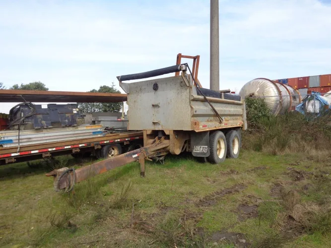 Photo #8 of PALLADIAN DEVELOPMENTS INC - LATE MODEL CONSTRUCTION EQUIPMENT & MACHINERY