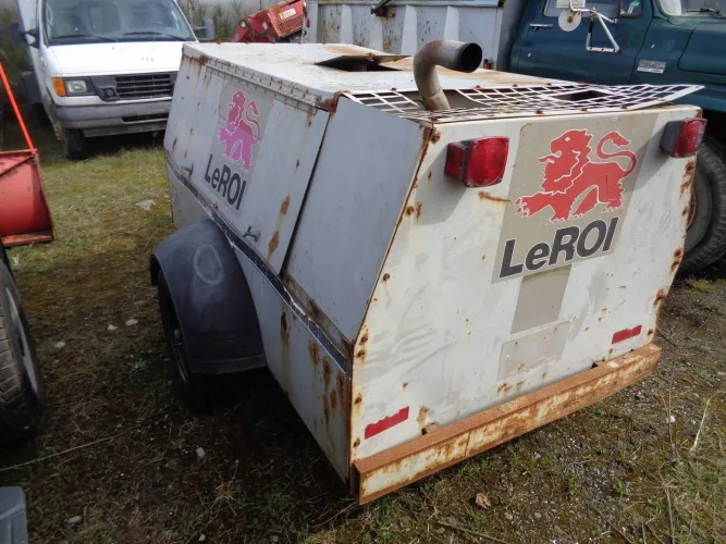 Photo #16 of PALLADIAN DEVELOPMENTS INC - LATE MODEL CONSTRUCTION EQUIPMENT & MACHINERY