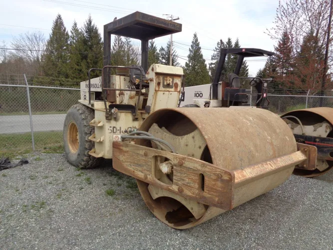 Photo #30 of PALLADIAN DEVELOPMENTS INC - LATE MODEL CONSTRUCTION EQUIPMENT & MACHINERY