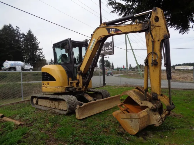 Photo #40 of PALLADIAN DEVELOPMENTS INC - LATE MODEL CONSTRUCTION EQUIPMENT & MACHINERY