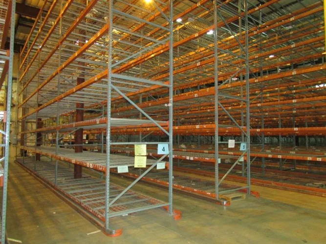Photo #13 of CLARKS AMERICAS INC. - VERY CLEAN 300,000 SF WAREHOUSING & DISTRIBUTION CENTER