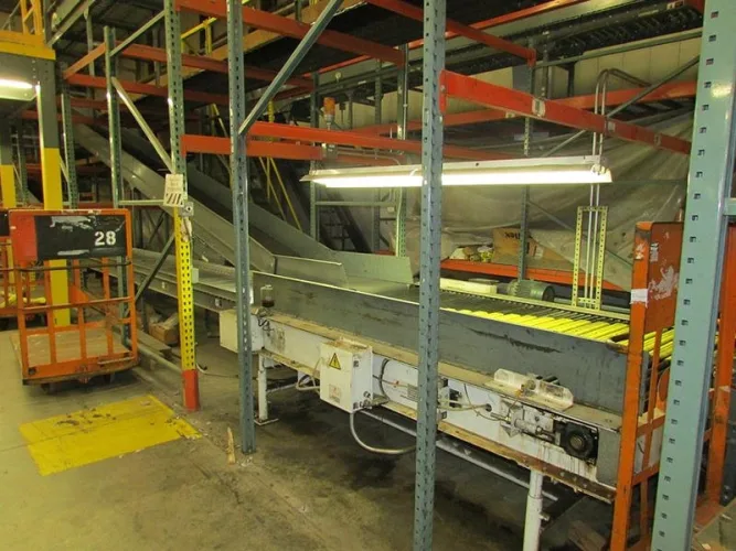Photo #33 of CLARKS AMERICAS INC. - VERY CLEAN 300,000 SF WAREHOUSING & DISTRIBUTION CENTER