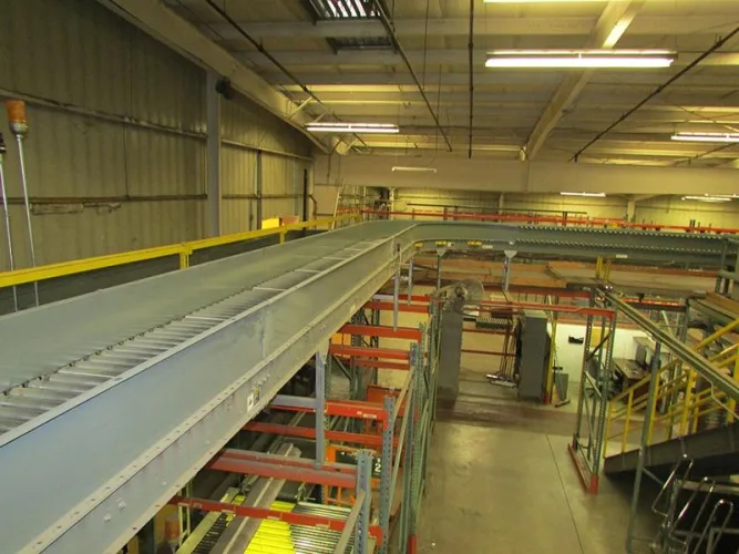 Photo #36 of CLARKS AMERICAS INC. - VERY CLEAN 300,000 SF WAREHOUSING & DISTRIBUTION CENTER