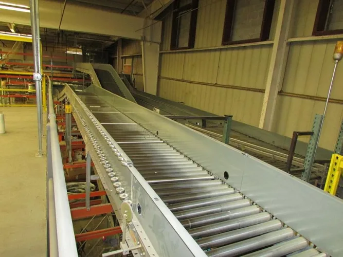 Photo #37 of CLARKS AMERICAS INC. - VERY CLEAN 300,000 SF WAREHOUSING & DISTRIBUTION CENTER