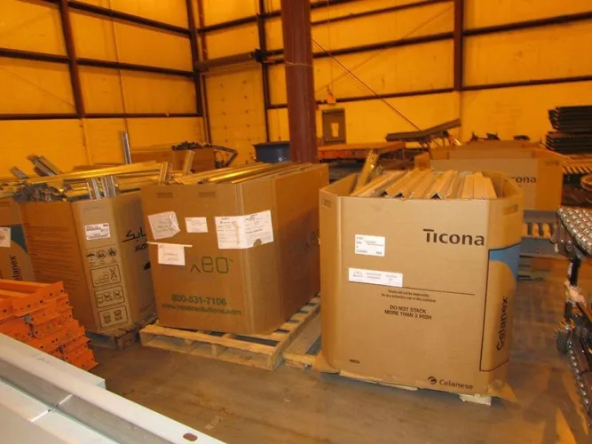 Photo #66 of CLARKS AMERICAS INC. - VERY CLEAN 300,000 SF WAREHOUSING & DISTRIBUTION CENTER
