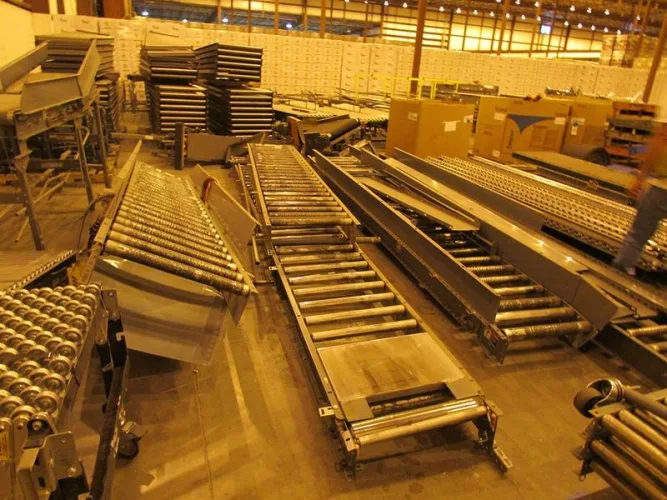 Photo #73 of CLARKS AMERICAS INC. - VERY CLEAN 300,000 SF WAREHOUSING & DISTRIBUTION CENTER
