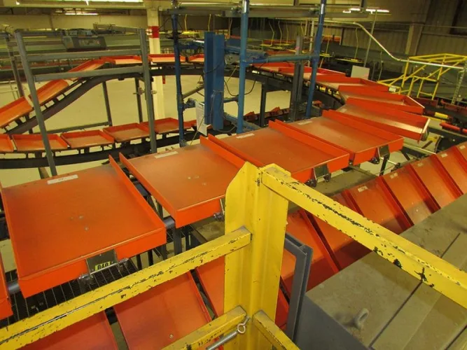 Photo #79 of CLARKS AMERICAS INC. - VERY CLEAN 300,000 SF WAREHOUSING & DISTRIBUTION CENTER