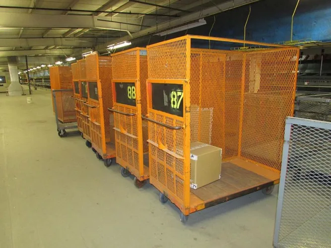 Photo #86 of CLARKS AMERICAS INC. - VERY CLEAN 300,000 SF WAREHOUSING & DISTRIBUTION CENTER