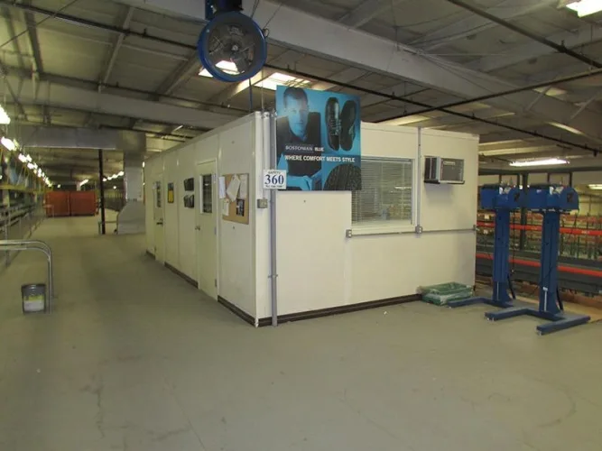 Photo #87 of CLARKS AMERICAS INC. - VERY CLEAN 300,000 SF WAREHOUSING & DISTRIBUTION CENTER