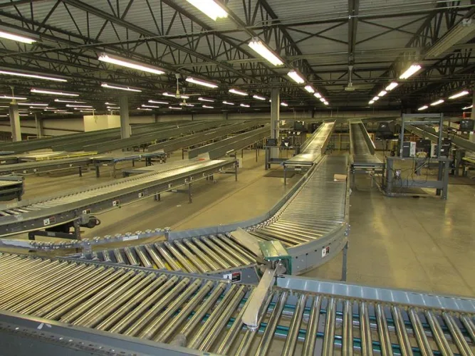 Photo #106 of CLARKS AMERICAS INC. - VERY CLEAN 300,000 SF WAREHOUSING & DISTRIBUTION CENTER