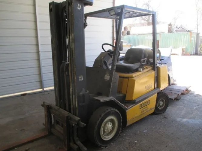 Photo #8 of 2-DAY ONLINE AUCTION, DAY 1:  ENTERTAINMENT DESIGN GROUP, INC., FEATURING: TRUCKS, TRAILERS, FORKLIFTS, METAL WORKING EQUIPMENT, WELDERS, MACHINE TOOLS PAINT BOOTHS & MORE